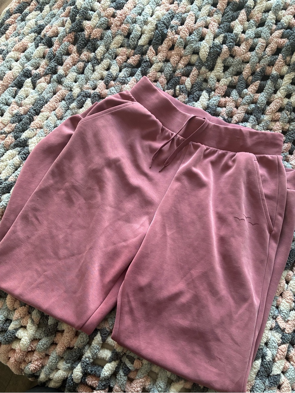 Women's Dusty Rose Drawstring Jogger Shorts